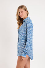 Cargar imagen en el visor de la galería, Chuva Shirt Greta
