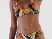 Cargar y reproducir el video en el visor de la galería, Video: Rio De Sol Sostén Top El-Arco Bralette
