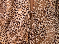 Cargar y reproducir el video en el visor de la galería, Video: Rio De Sol Vestido De Playa Leopard Long Dress
