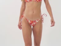 Cargar y reproducir el video en el visor de la galería, Video: Rio De Sol Bragas Bottom Mirage Cheeky-Tie
