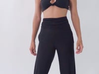 Cargar y reproducir el video en el visor de la galería, Video: Rio De Sol Pantalones De Playa Black Pants Knot
