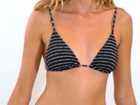 Cargar y reproducir el video en el visor de la galería, Video: Rio De Sol Sostén Top Linea-Black Lia
