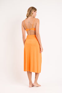 Model Back: Rio De Sol Falda De Playa Bio-Laranjada Long Skirt Knot
