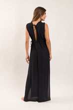 Cargar imagen en el visor de la galería, Model Back: Rio De Sol Vestido De Playa Black Long Dress Soleil
