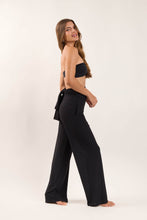 Cargar imagen en el visor de la galería, Image 03: Rio De Sol Pantalones De Playa Black Pants Knot
