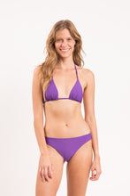 Cargar imagen en el visor de la galería, Model Front: Rio De Sol Bragas Bottom Amuleto Essential-Comfy
