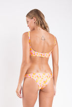 Cargar imagen en el visor de la galería, Model Back: Rio De Sol Bragas Bottom Dreamy Essential
