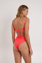 Cargar imagen en el visor de la galería, Model Back: Rio De Sol Bragas Bottom Malibu-Folia Highwaist-Spin-Iris
