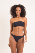 Cargar imagen en el visor de la galería, Model Front: Rio De Sol Bragas Bottom Nero Nice-Fio
