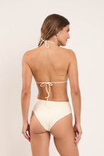 Cargar imagen en el visor de la galería, Model Back: Rio De Sol Bragas Bottom Off-White Hotpants
