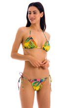 Cargar imagen en el visor de la galería, Model Front: Rio De Sol Bragas Bottom Sun-Sation Frufru

