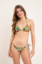 Cargar imagen en el visor de la galería, Model Front: Rio De Sol Bragas Bottom Tropical Ibiza-Comfy

