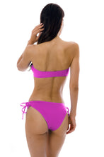 Cargar imagen en el visor de la galería, Model Back: Rio De Sol Bragas Bottom Uv-Pink Madrid
