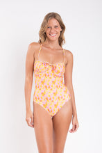 Cargar imagen en el visor de la galería, Model Front: Rio De Sol Una Pieza Dreamy Julia
