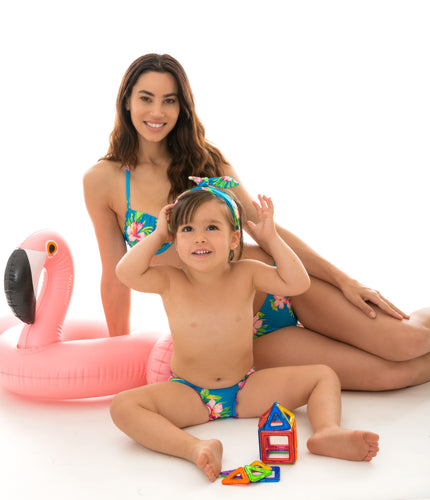 Model Front: Rio De Sol Traje De Baño De Bebé Hookeri Baby