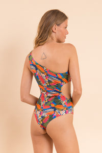 Model Back: Rio De Sol Una Pieza Jungle Maeve