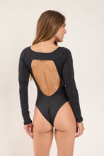 Cargar imagen en el visor de la galería, Model Back: Rio De Sol Una Pieza Lava Surf
