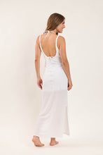 Cargar imagen en el visor de la galería, Model Back: Rio De Sol Vestido De Playa Memphis-White Saida Yara
