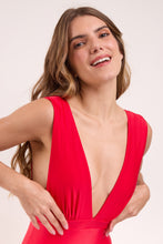 Cargar imagen en el visor de la galería, Image 08: Rio De Sol Una Pieza Microfibra-Chic-Red Anne
