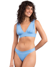 Cargar imagen en el visor de la galería, Gallery: Rio De Sol Conjunto Set Baltico Halter-Marina Essential-Cos
