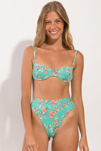 Cargar imagen en el visor de la galería, Gallery: Rio De Sol Conjunto Set Botanic Balconet Hotpant-Cos
