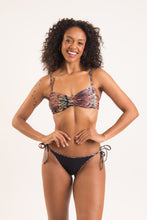 Cargar imagen en el visor de la galería, Image 06: Rio De Sol Conjunto Set Cobra Twist Ibiza-Comfy
