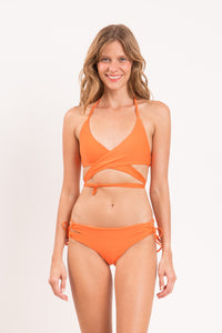 Model Front: Rio De Sol Conjunto Set Dende Kate Madrid