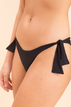 Cargar imagen en el visor de la galería, Image 09: Rio De Sol Conjunto Set Dots-Black Mel Italy

