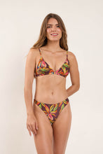 Cargar imagen en el visor de la galería, Model Front: Rio De Sol Conjunto Set Fiore Tri-Fixo Nice-Fio
