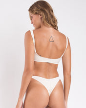 Cargar imagen en el visor de la galería, Image 05: Rio De Sol Conjunto Set Malibu-Natural Bliss Cali
