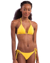 Cargar imagen en el visor de la galería, Gallery: Rio De Sol Conjunto Set Malibu-Yellow Tri-Inv Cheeky-Tie
