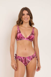 Model Front: Rio De Sol Conjunto Set Shade Alba Madrid