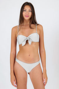 Model Front: Rio De Sol Conjunto Set Shimmer-White Bandeau-Knot Essential