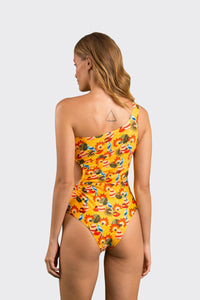 Model Back: Rio De Sol Una Pieza Stories Maeve