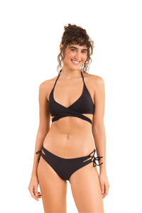 Model Front: Rio De Sol Sostén Top Dots-Black Kate