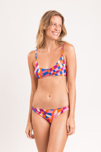 Model Front: Rio De Sol Sostén Top Funny Bralette