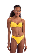 Cargar imagen en el visor de la galería, Image 04: Rio De Sol Sostén Top Malibu-Yellow Balconet
