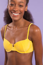 Cargar imagen en el visor de la galería, Image 08: Rio De Sol Sostén Top Malibu-Yellow Balconet
