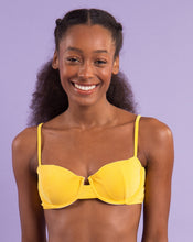 Cargar imagen en el visor de la galería, Image 09: Rio De Sol Sostén Top Malibu-Yellow Balconet
