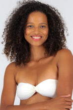 Cargar imagen en el visor de la galería, Gallery: Rio De Sol Sostén Top Off-White Twist
