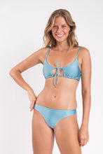 Cargar imagen en el visor de la galería, Image 06: Rio De Sol Sostén Top Shimmer-Laguna Tank-Tie
