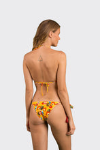 Cargar imagen en el visor de la galería, Model Back: Rio De Sol Sostén Top Stories Tri-Inv
