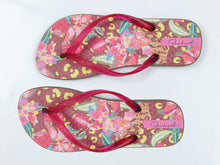 Cargar imagen en el visor de la galería, Product Front: Rio De Sol Chancletas Tropics Slim
