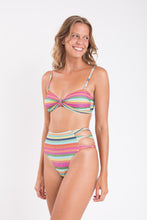 Cargar imagen en el visor de la galería, Set Supercolor Bandeau-Joy Highwaist-Spin
