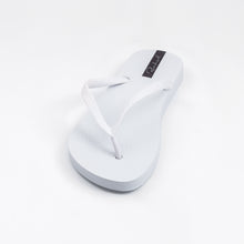 Cargar imagen en el visor de la galería, White Slim
