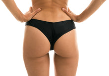 Cargar imagen en el visor de la galería, Bottom Cloque Preto Bandeau
