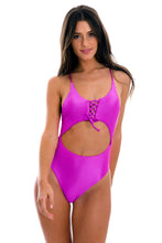 Cargar imagen en el visor de la galería, Eden-Pink Ivy Strap
