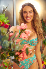 Cargar imagen en el visor de la galería, Set Botanic Balconet Hotpant-Cos
