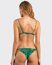 Cargar imagen en el visor de la galería, Set Wilds Tri-Fixo Cheeky-Tie
